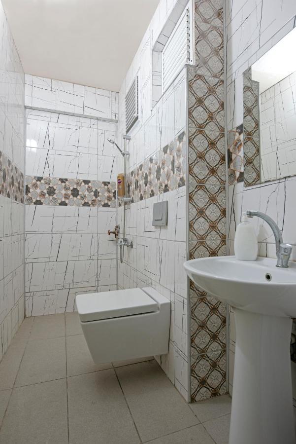 Gvar Apart Otel Antalya Bagian luar foto